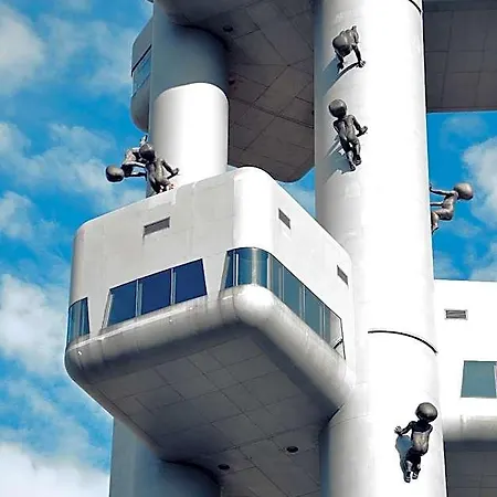 Sky Otel Prag