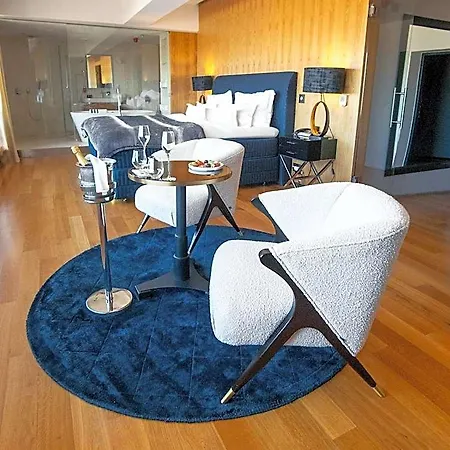 Sky Otel Prag