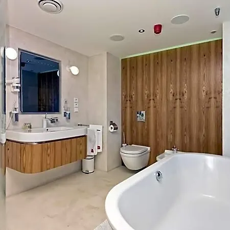 Sky Otel 5*